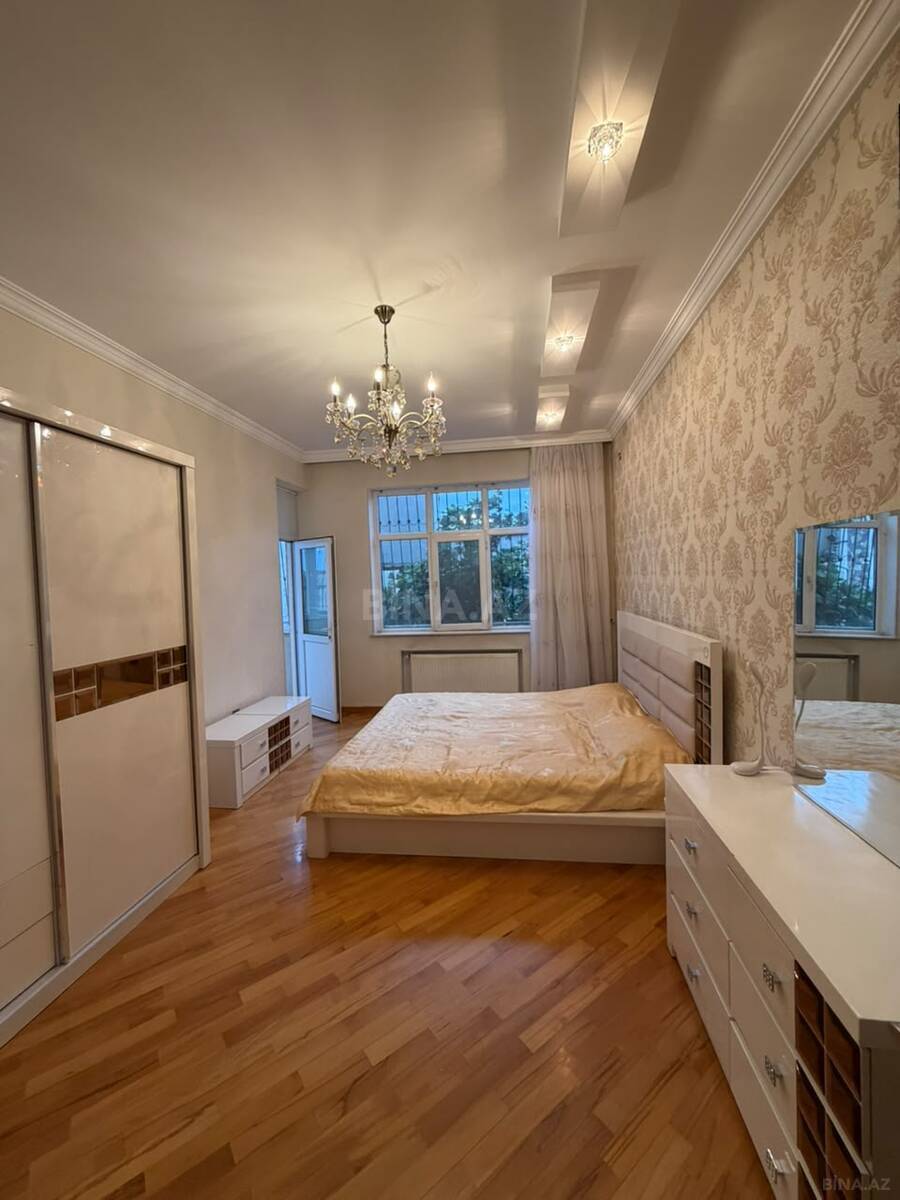 3 otaqlı Yeni tikili, İnşaatçılar m., Bakı