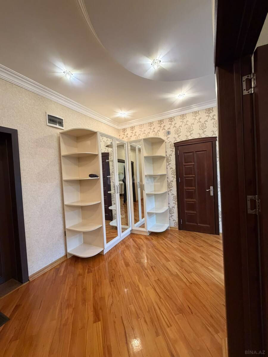 3 otaqlı Yeni tikili, İnşaatçılar m., Bakı