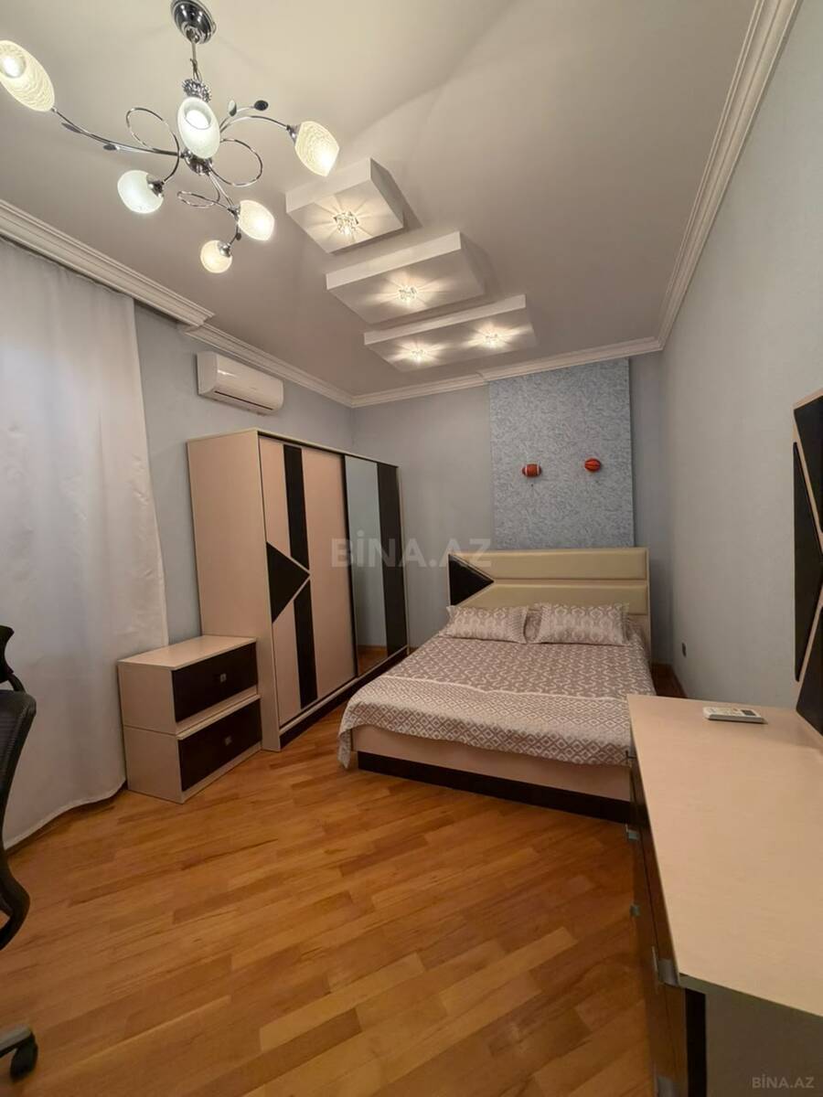 3 otaqlı Yeni tikili, İnşaatçılar m., Bakı