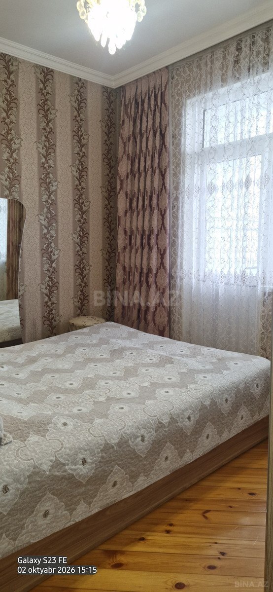 3 otaqlı Yeni tikili, Xırdalan