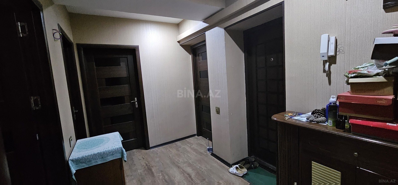 3 otaqlı Köhnə tikili, Qara Qarayev m., Bakı