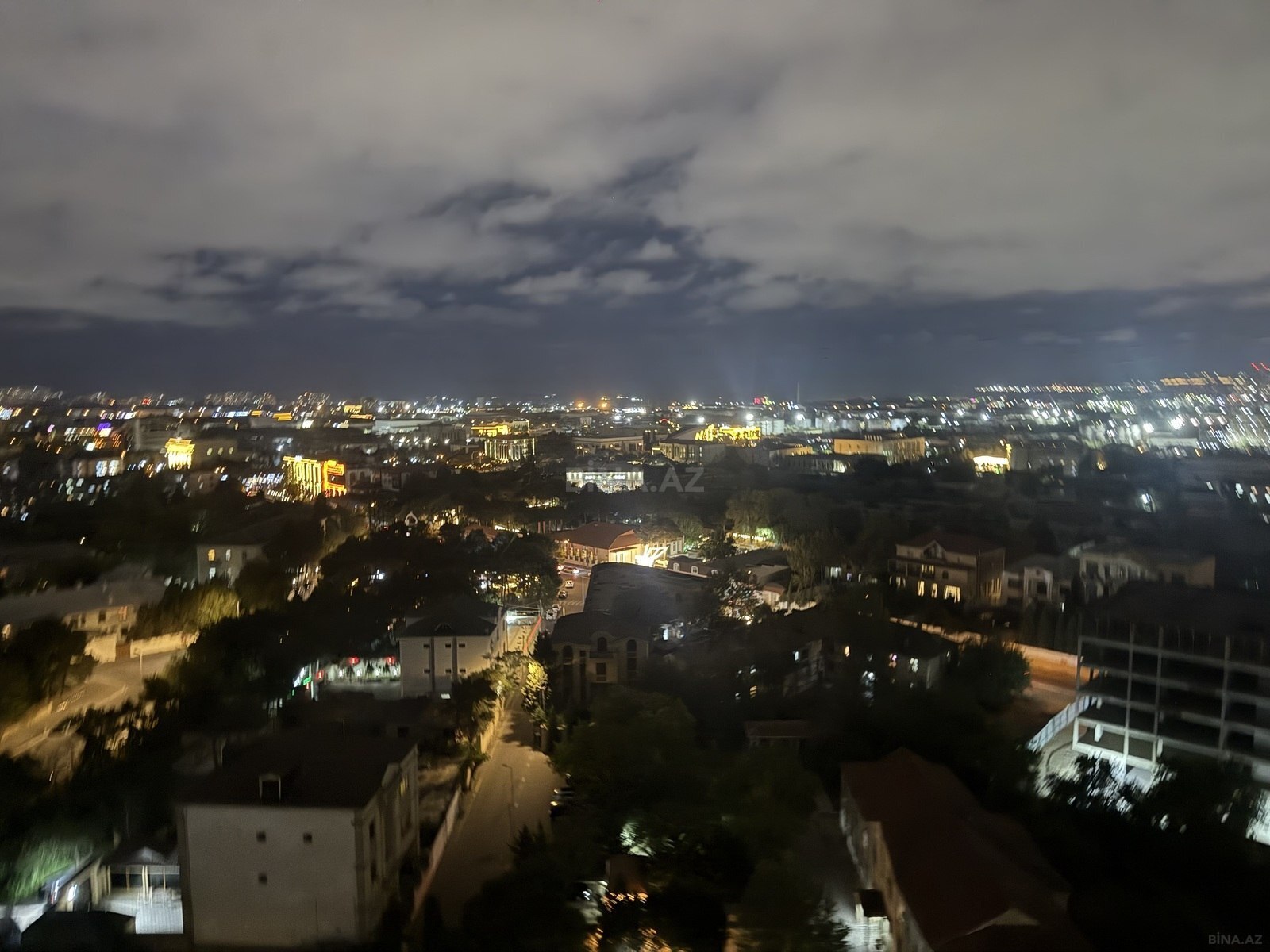 3 otaqlı Yeni tikili, Qara Qarayev m., Bakı