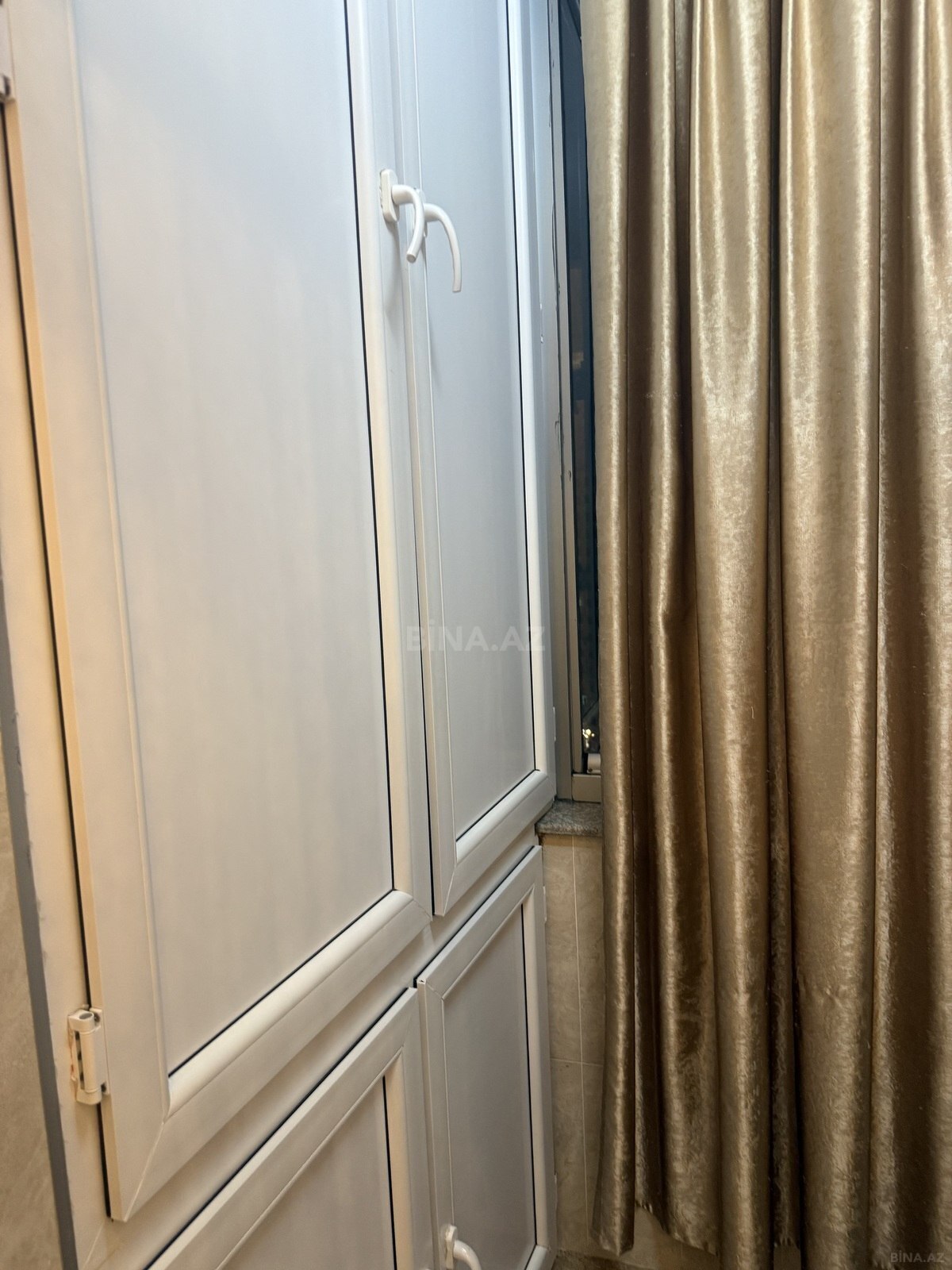 3 otaqlı Yeni tikili, Qara Qarayev m., Bakı
