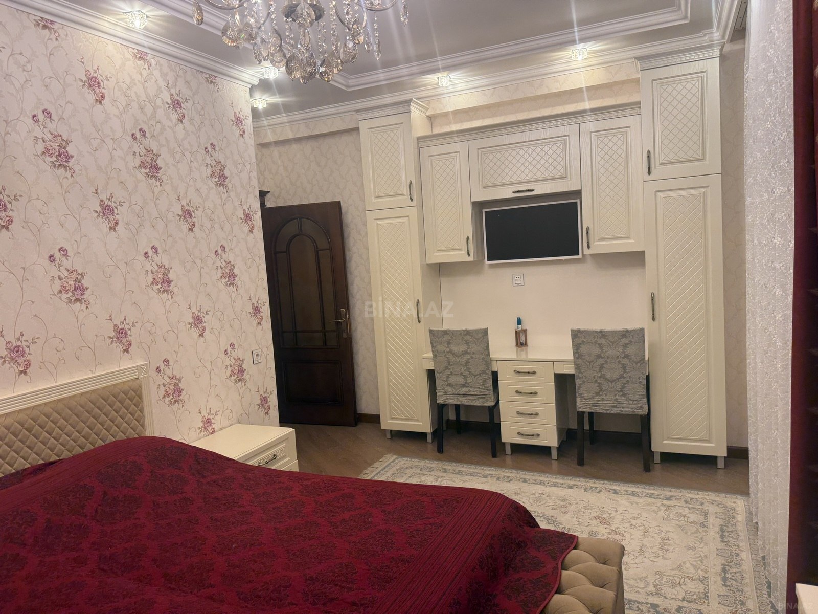 3 otaqlı Yeni tikili, Qara Qarayev m., Bakı