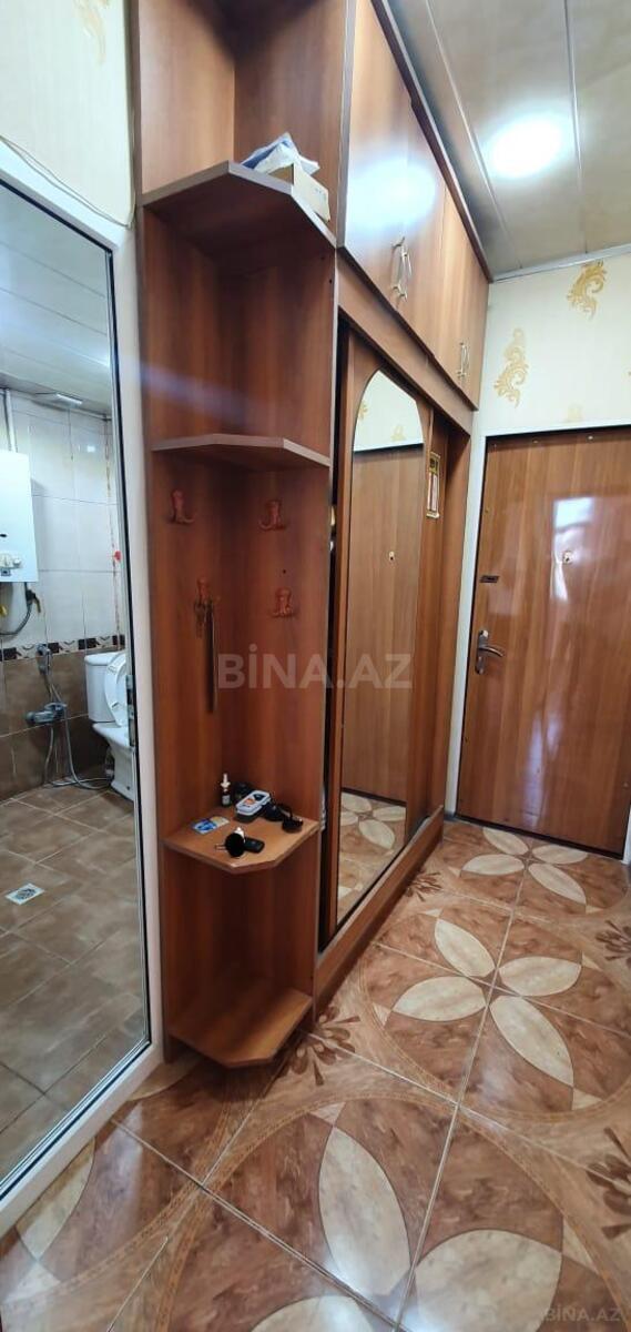 2 otaqlı Köhnə tikili, Memar Əcəmi m., Bakı