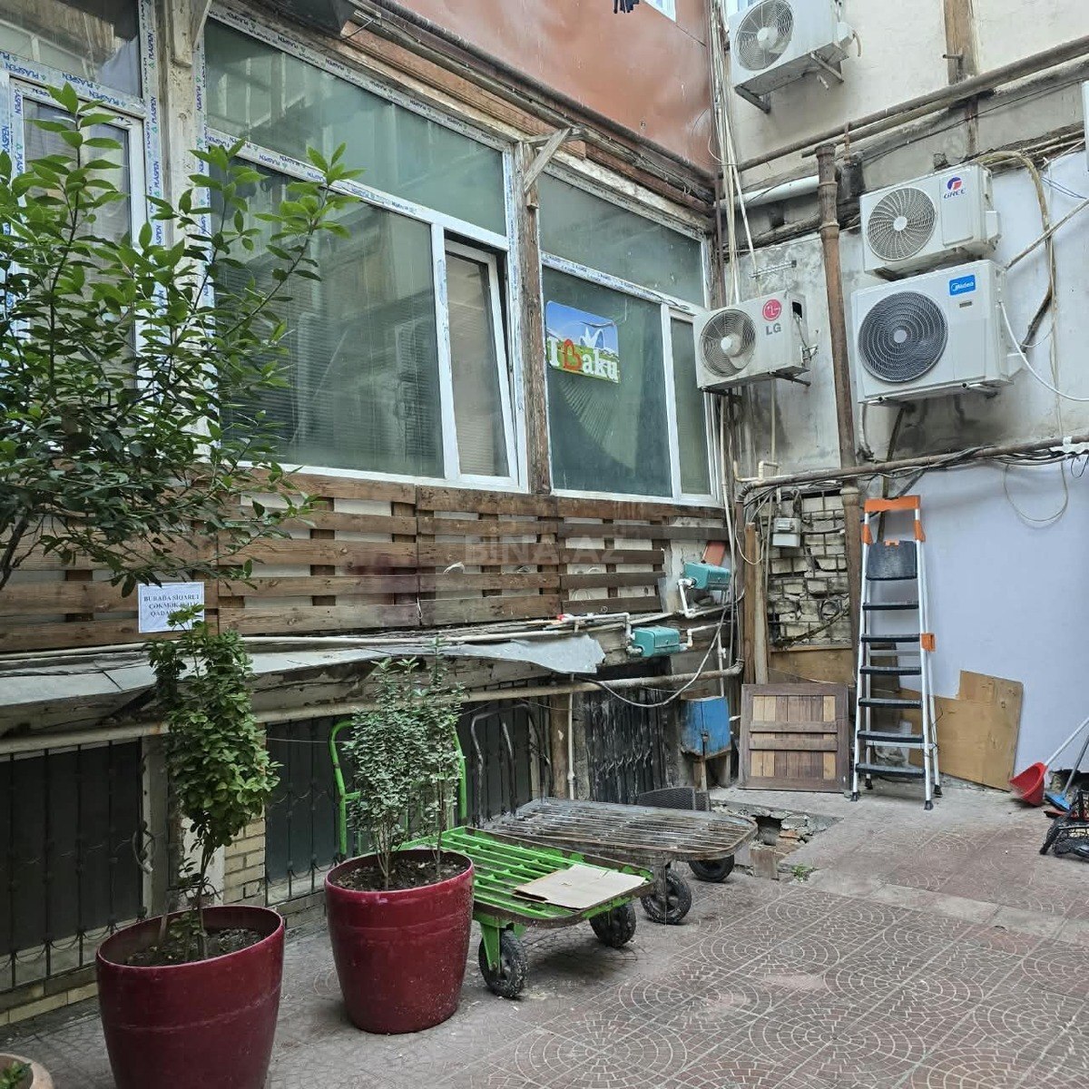 Obyekt Sahil m., Bakı