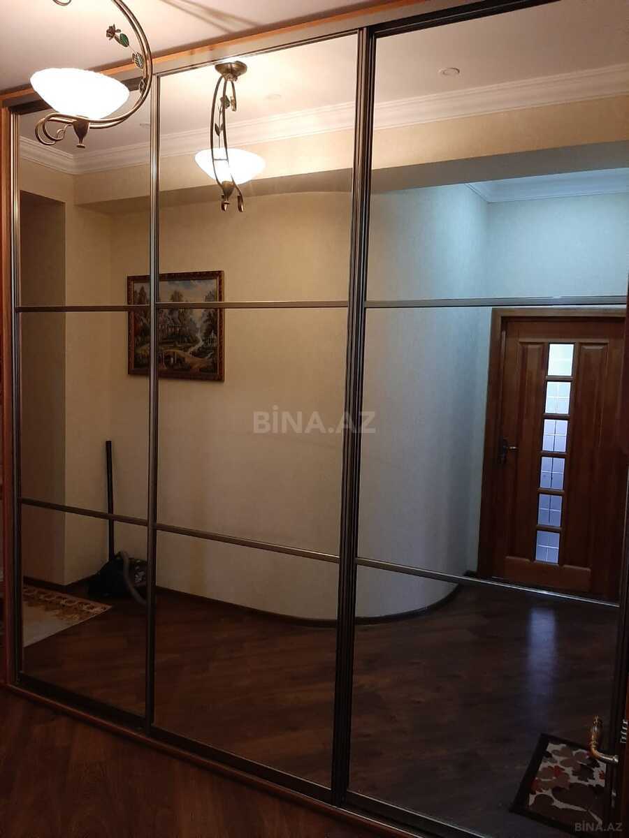 4 otaqlı Yeni tikili, Azadlıq Prospekti m., Bakı