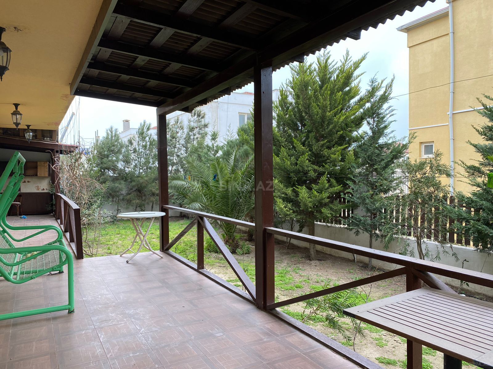 4 otaqlı Həyət evi/Bağ evi, Şüvəlan q., Bakı