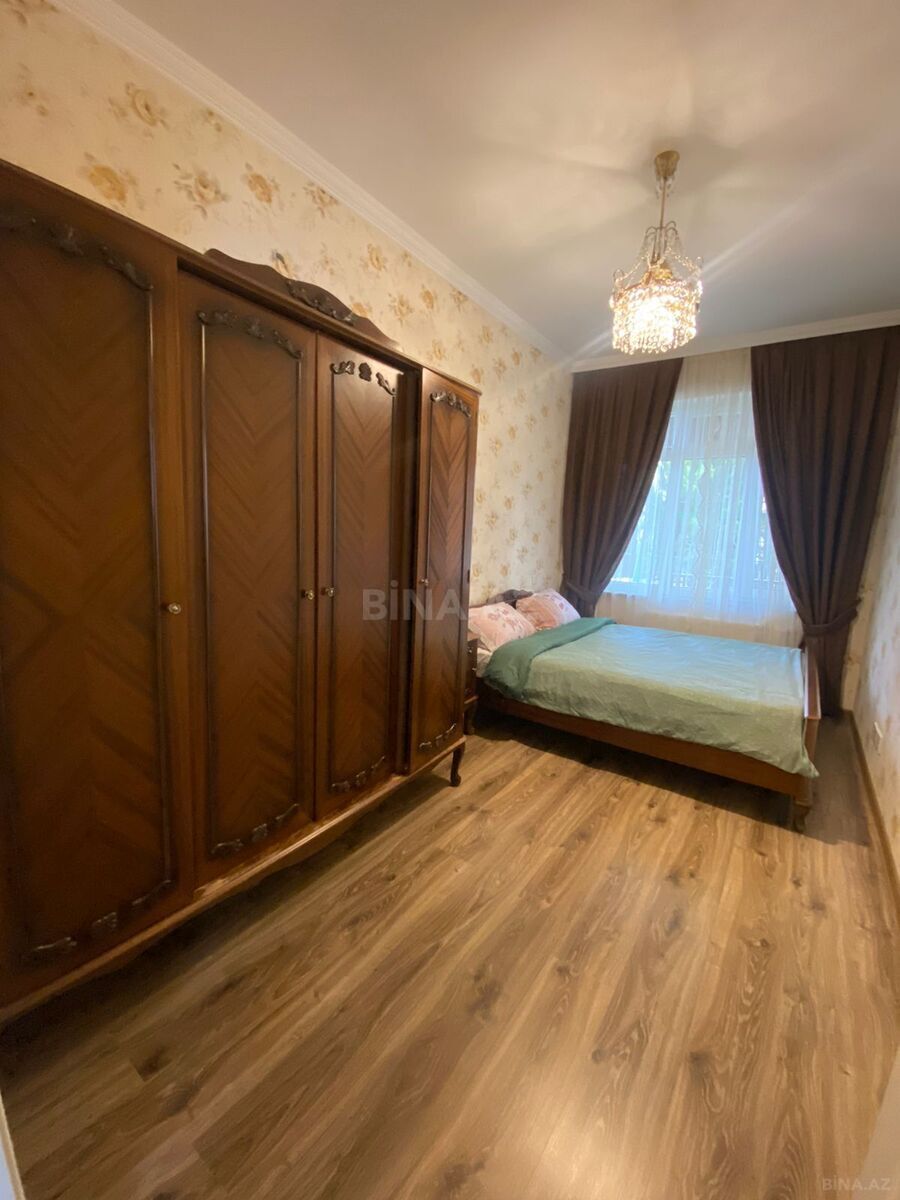 4 otaqlı Həyət evi/Bağ evi, Şüvəlan q., Bakı