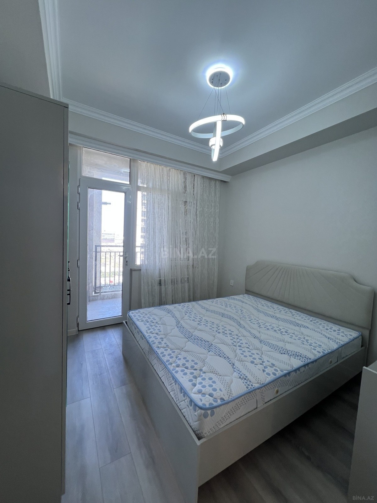 2 otaqlı Yeni tikili, Xırdalan