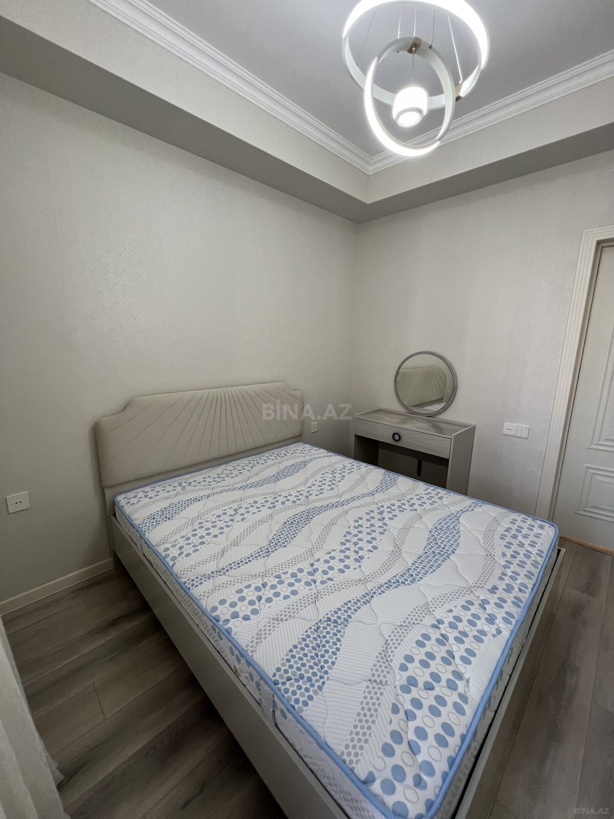 2 otaqlı Yeni tikili, Xırdalan