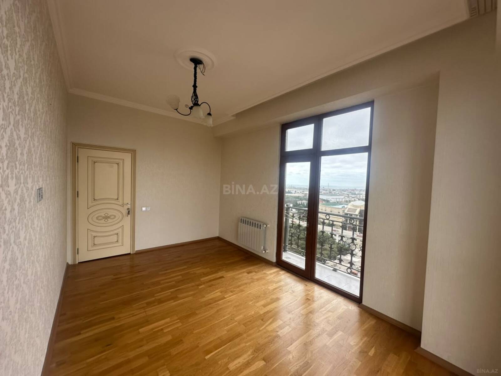 3 otaqlı Yeni tikili, Neftçilər m., Bakı