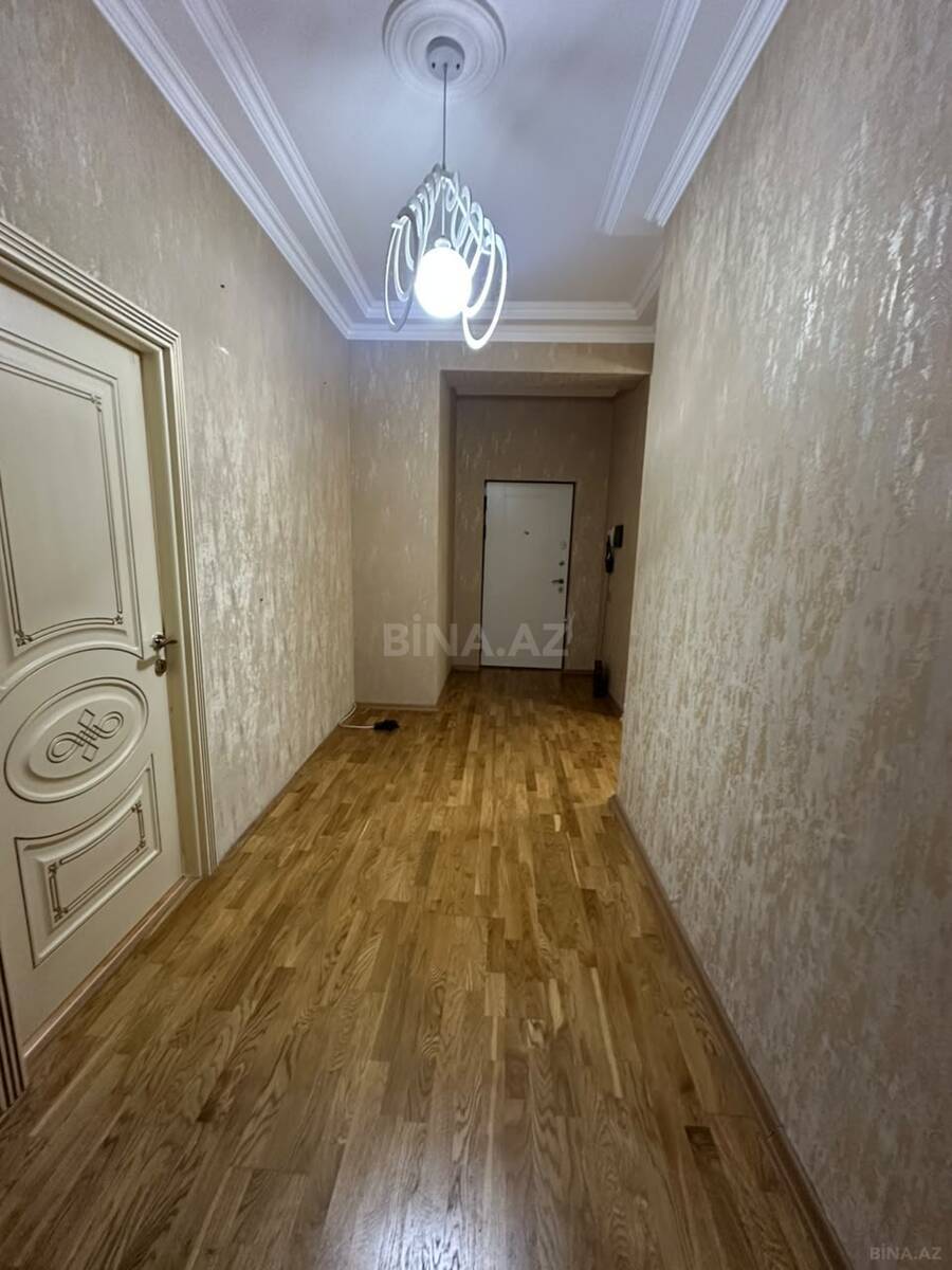 3 otaqlı Yeni tikili, Neftçilər m., Bakı