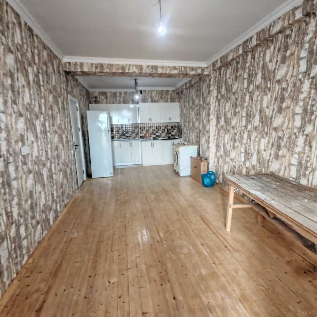 2 otaqlı Yeni tikili, Xırdalan