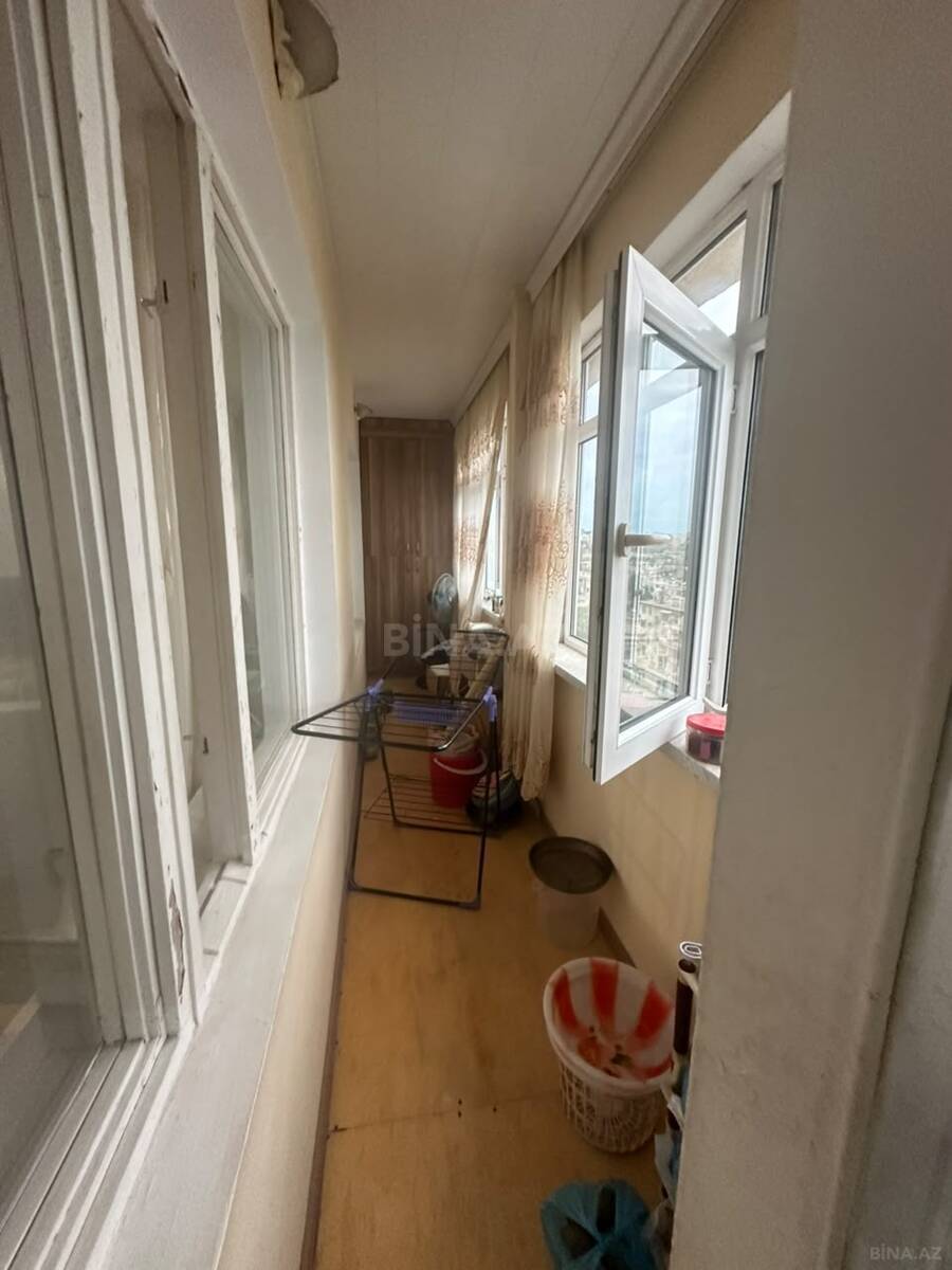 5 otaqlı Köhnə tikili, Bakıxanov q., Bakı