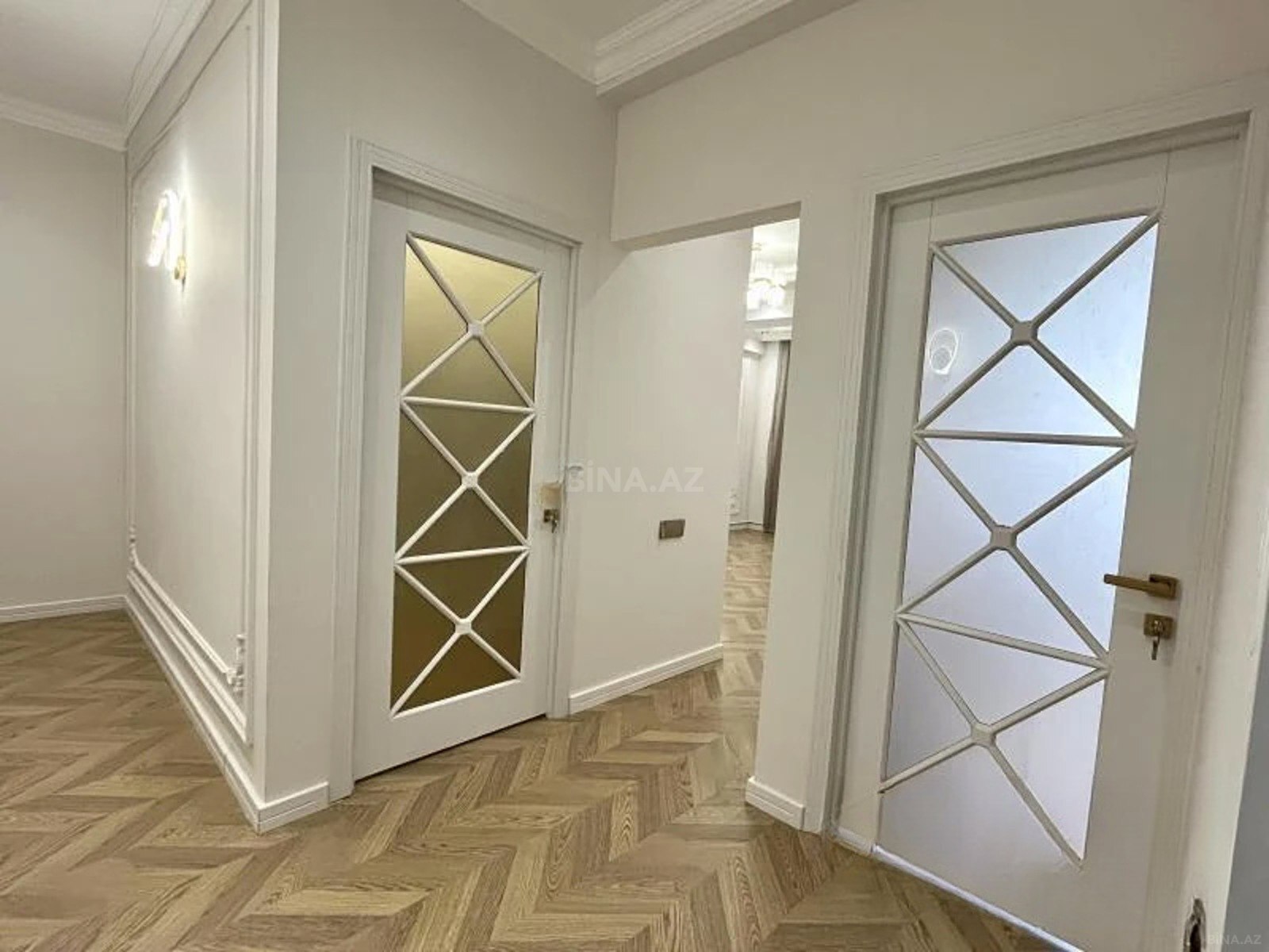 2 otaqlı Yeni tikili, Neftçilər m., Bakı