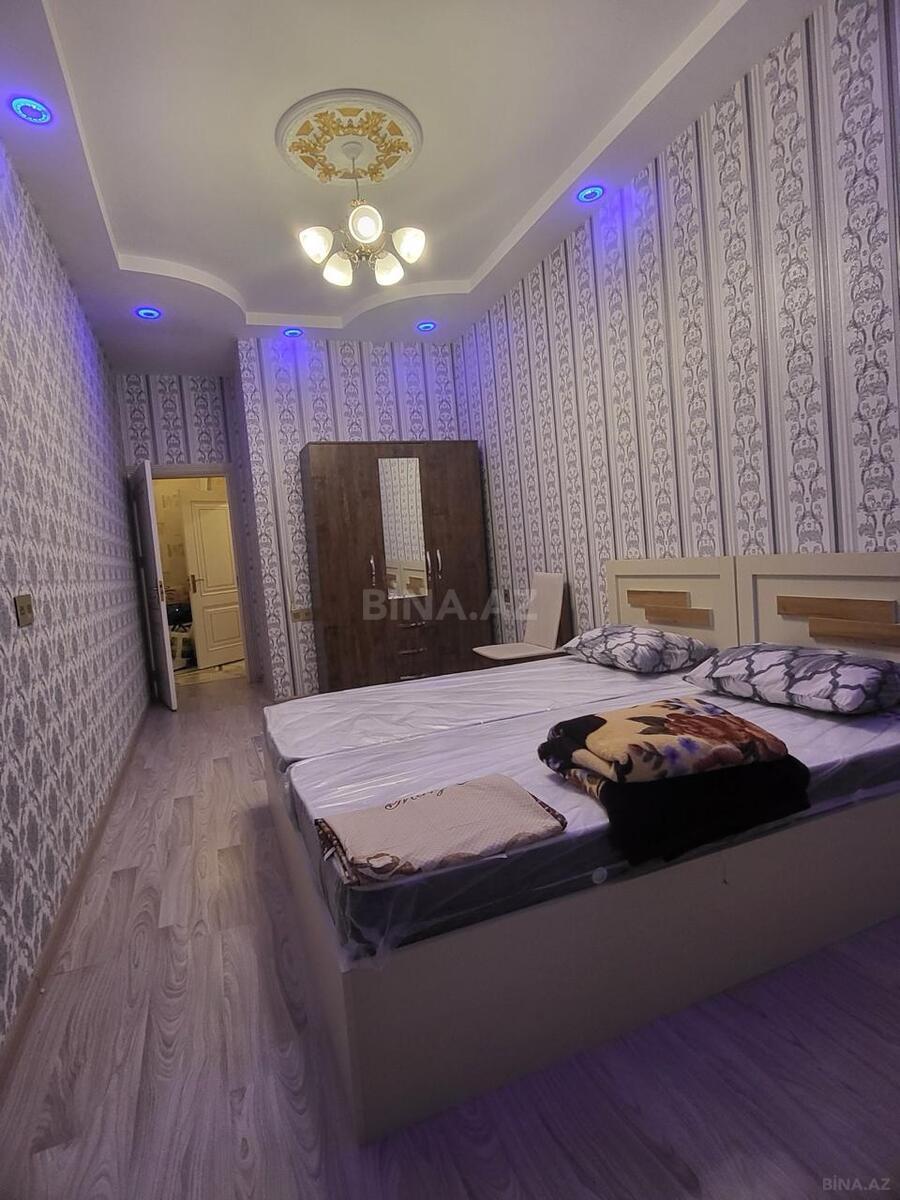 3 otaqlı Yeni tikili, Xırdalan
