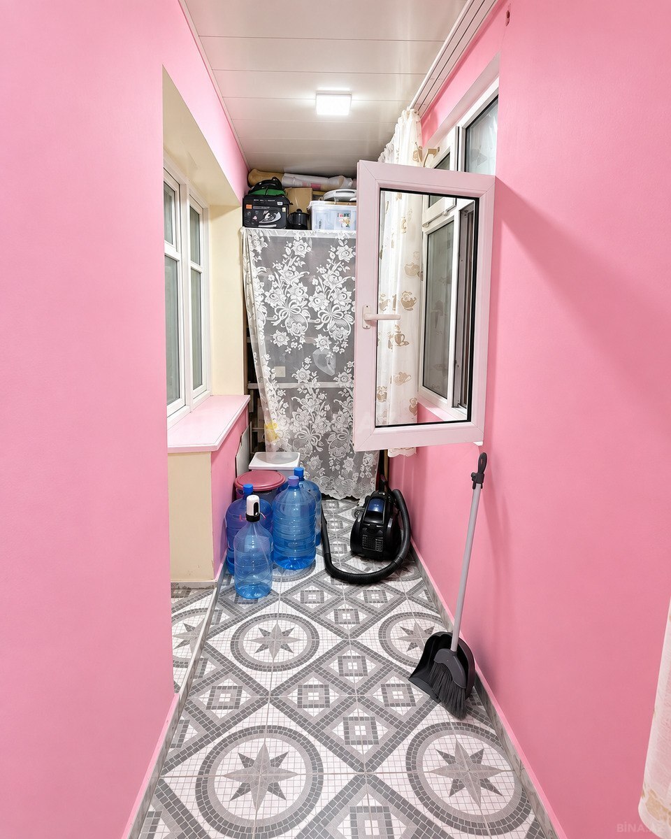 3 otaqlı Köhnə tikili, Nəsimi m., Bakı