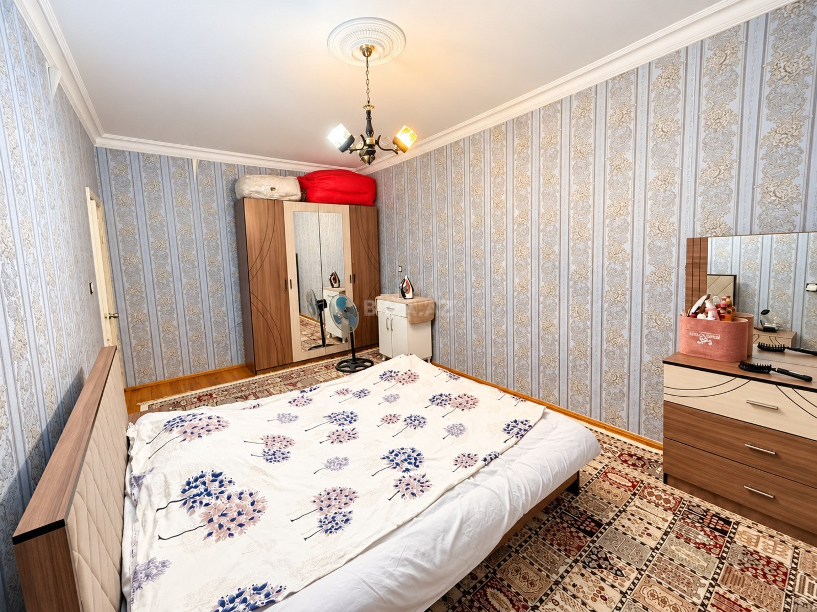 3 otaqlı Köhnə tikili, Nəsimi m., Bakı