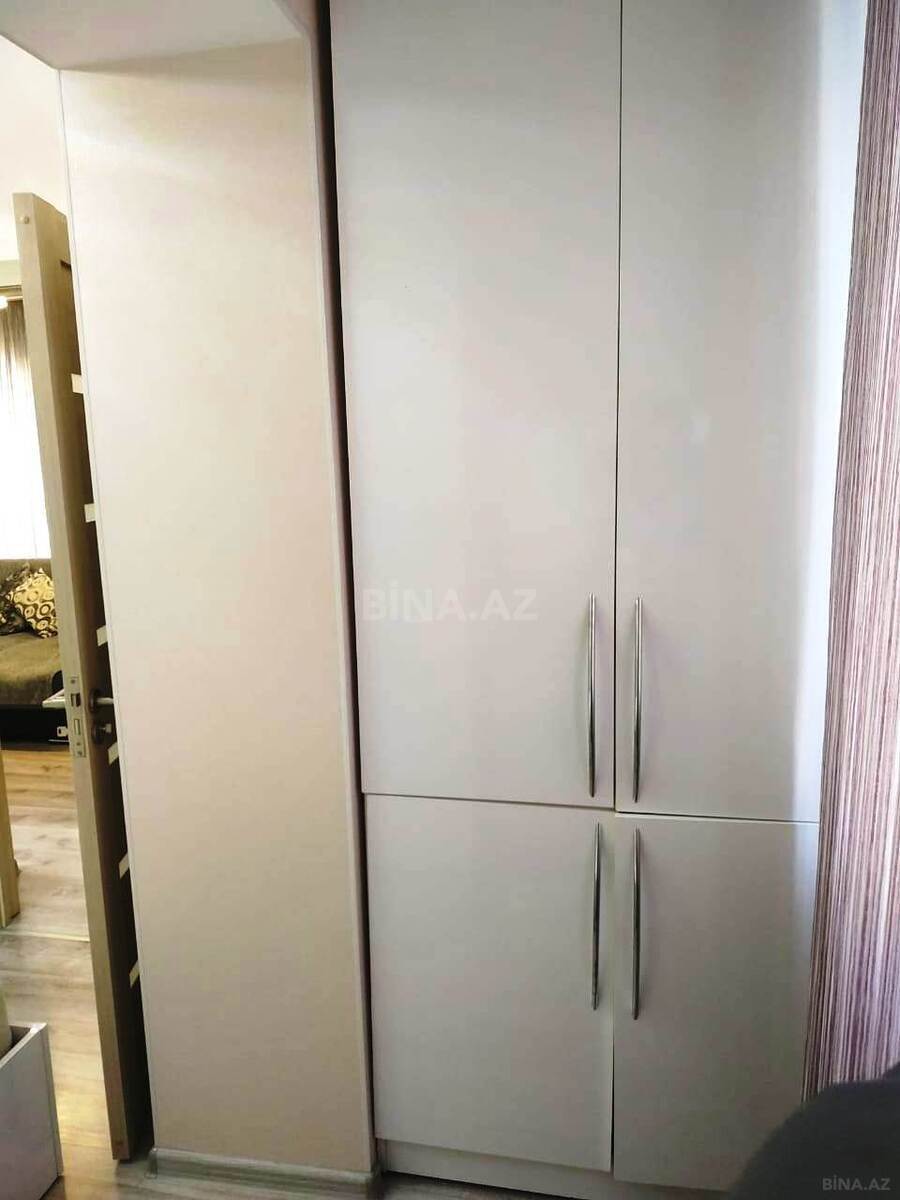 2 otaqlı Köhnə tikili, Elmlər Akademiyası m., Bakı