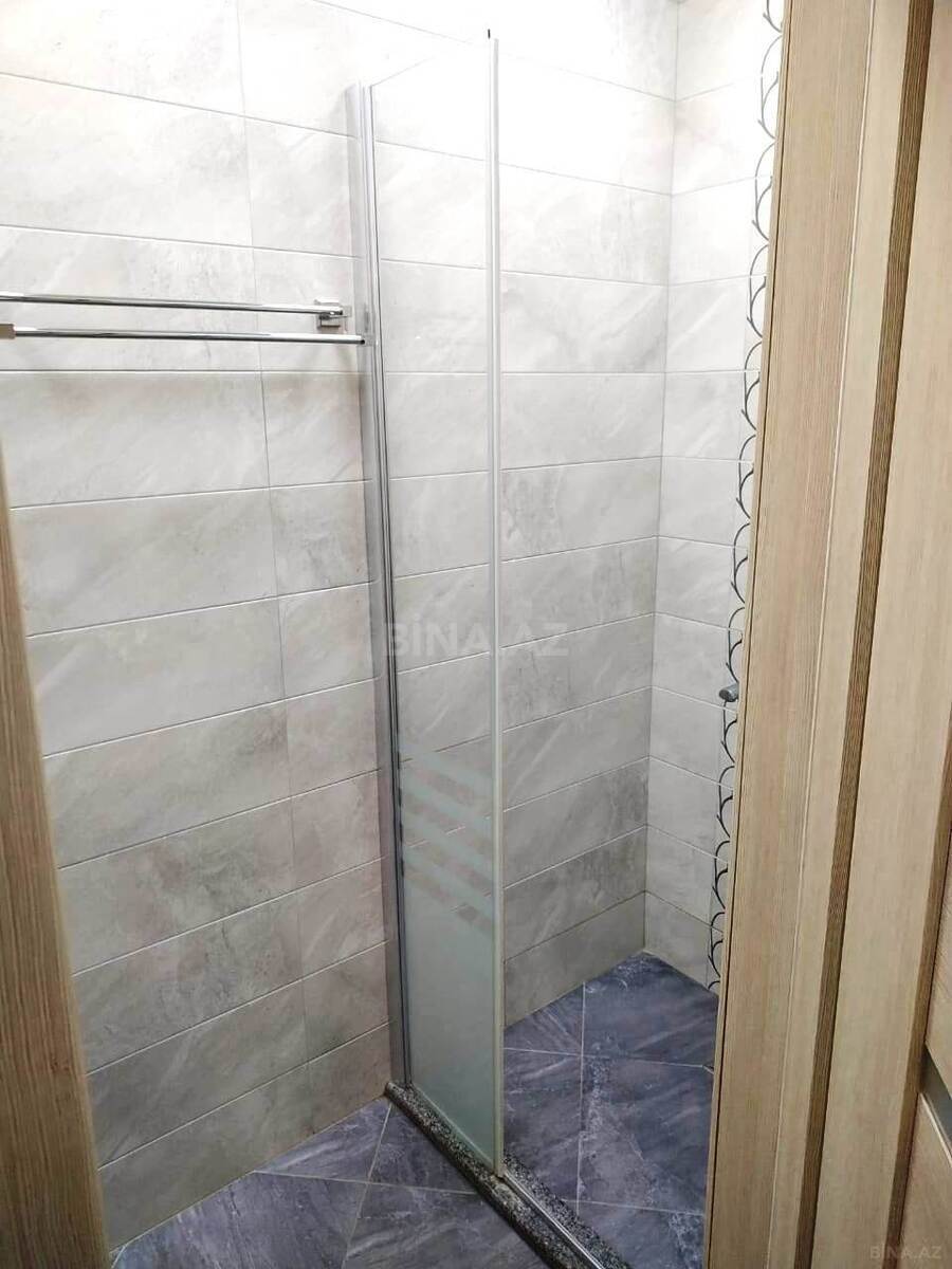 2 otaqlı Köhnə tikili, Elmlər Akademiyası m., Bakı