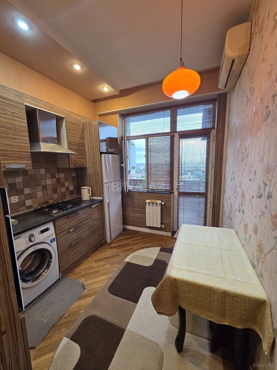 3 otaqlı Yeni tikili, Azadlıq Prospekti m., Bakı