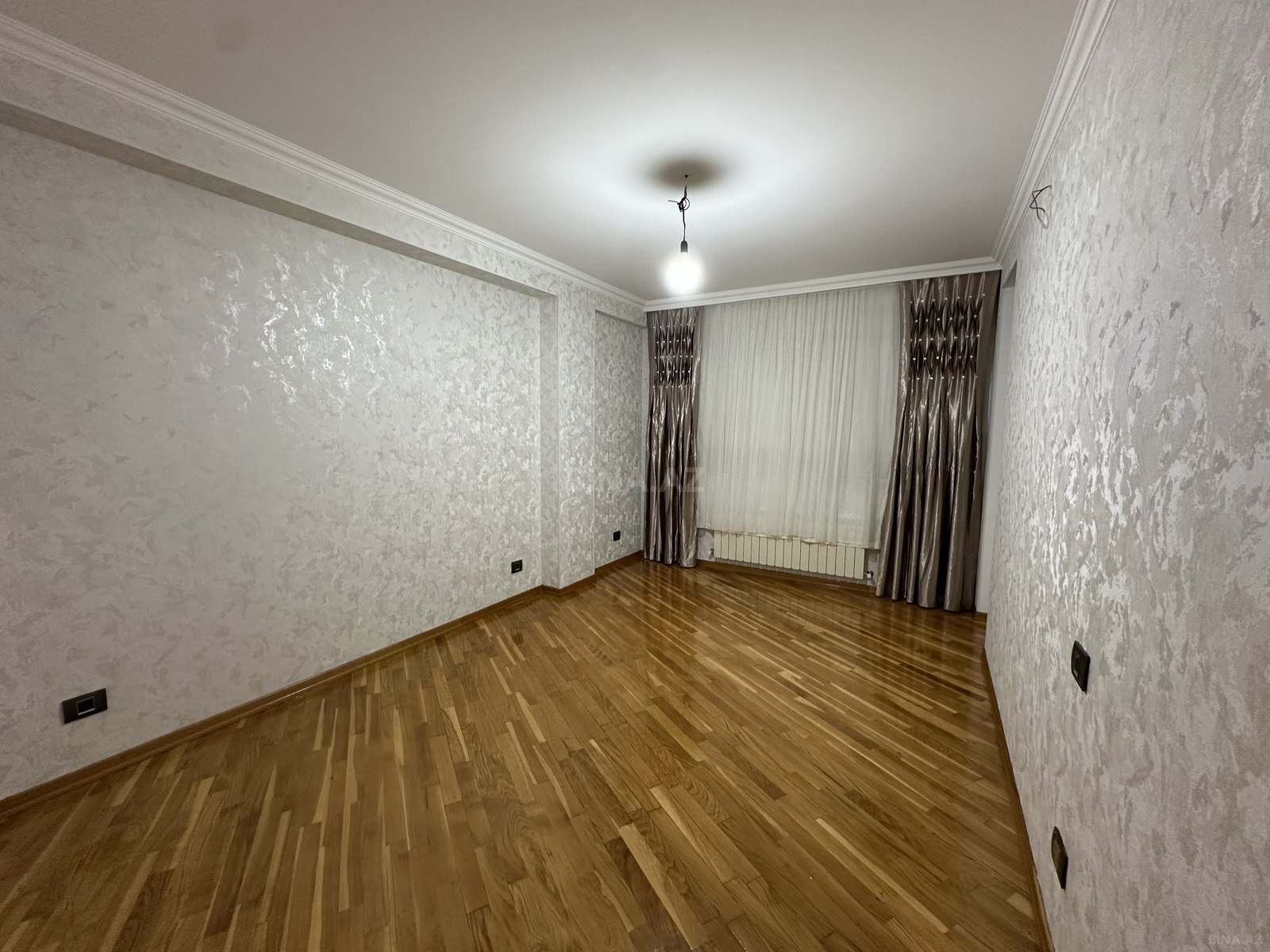 2 otaqlı Yeni tikili, Elmlər Akademiyası m., Bakı