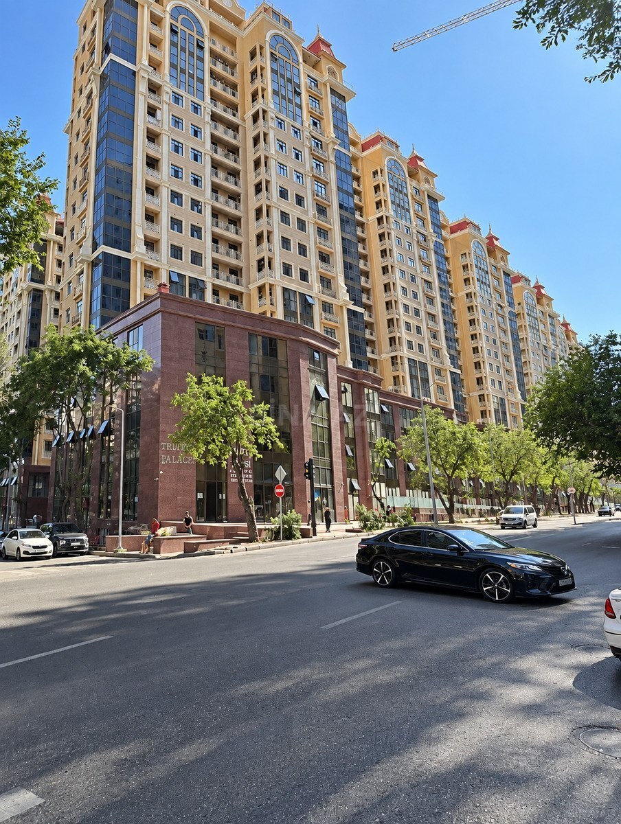 3 otaqlı Yeni tikili, 28 May m., Bakı