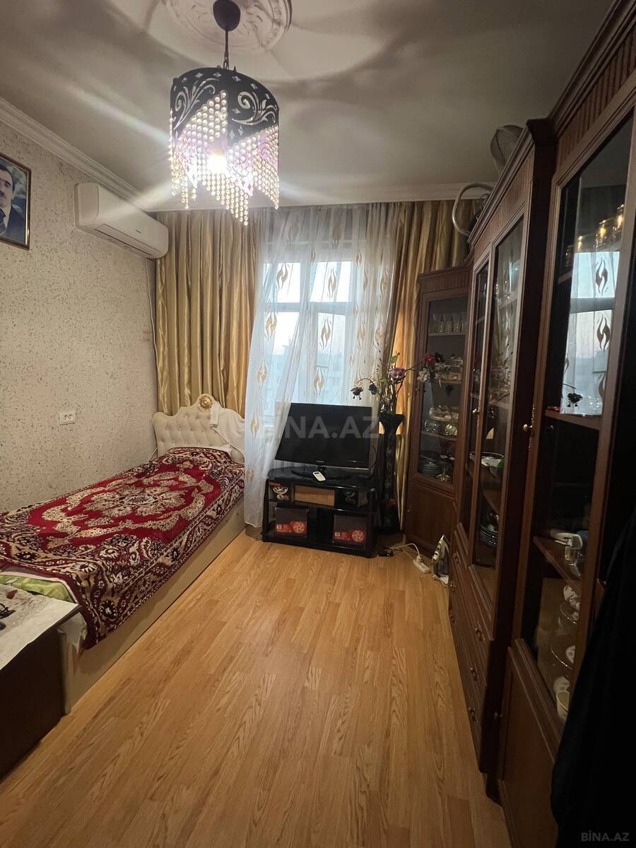 2 otaqlı Köhnə tikili, Bakıxanov q., Bakı