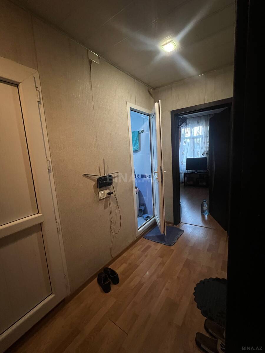 2 otaqlı Köhnə tikili, Bakıxanov q., Bakı