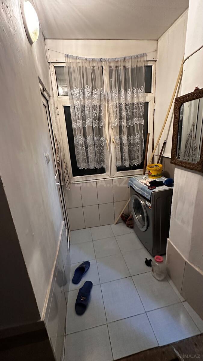 2 otaqlı Köhnə tikili, Xalqlar Dostluğu m., Bakı