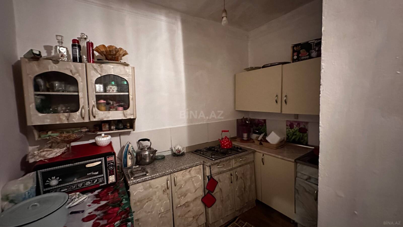2 otaqlı Köhnə tikili, Xalqlar Dostluğu m., Bakı