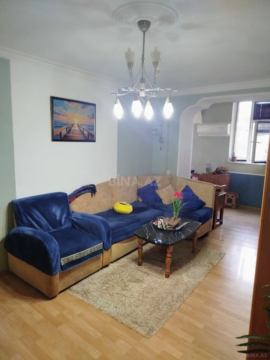 3 otaqlı Köhnə tikili, Gənclik m., Bakı