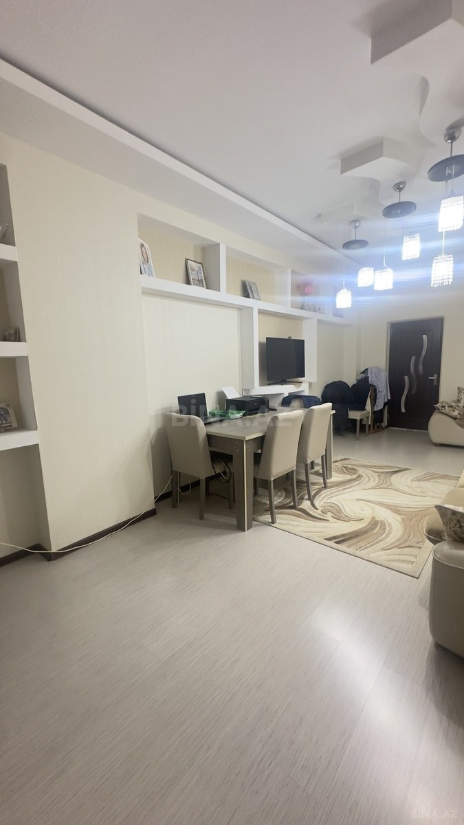 3 otaqlı Yeni tikili, Əhmədli m., Bakı
