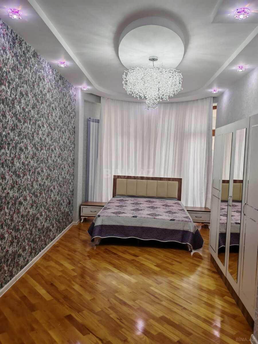 3 otaqlı Yeni tikili, Şah İsmayıl Xətai m., Bakı