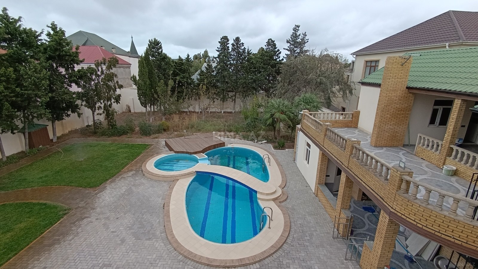 6 otaqlı Həyət evi/Bağ evi, Mərdəkan q., Bakı