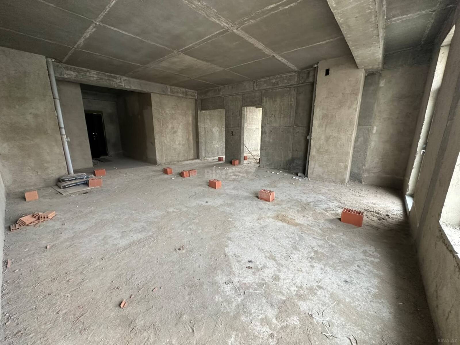 3 otaqlı Yeni tikili, Elmlər Akademiyası m., Bakı