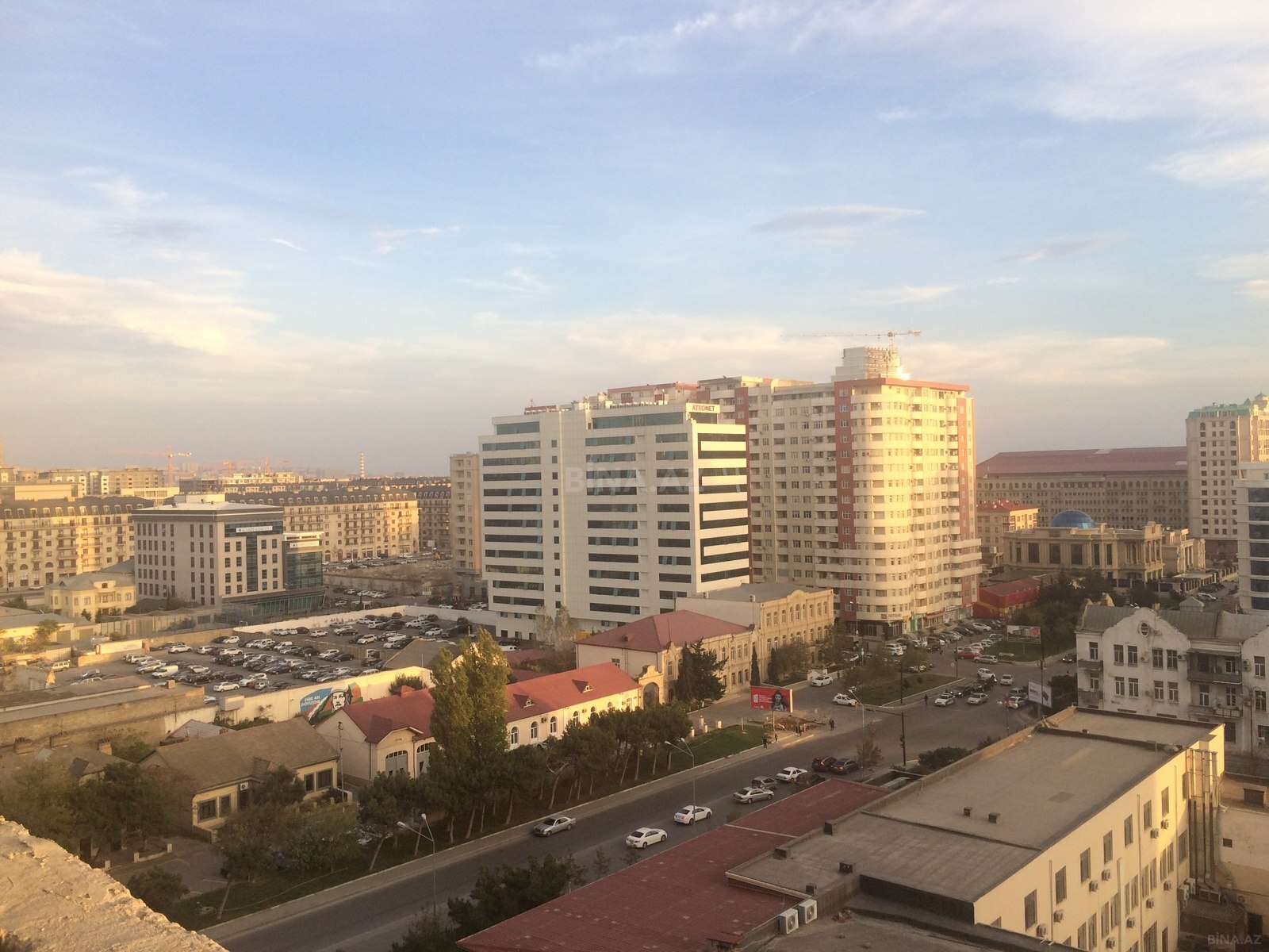 3 otaqlı Yeni tikili, Şah İsmayıl Xətai m., Bakı