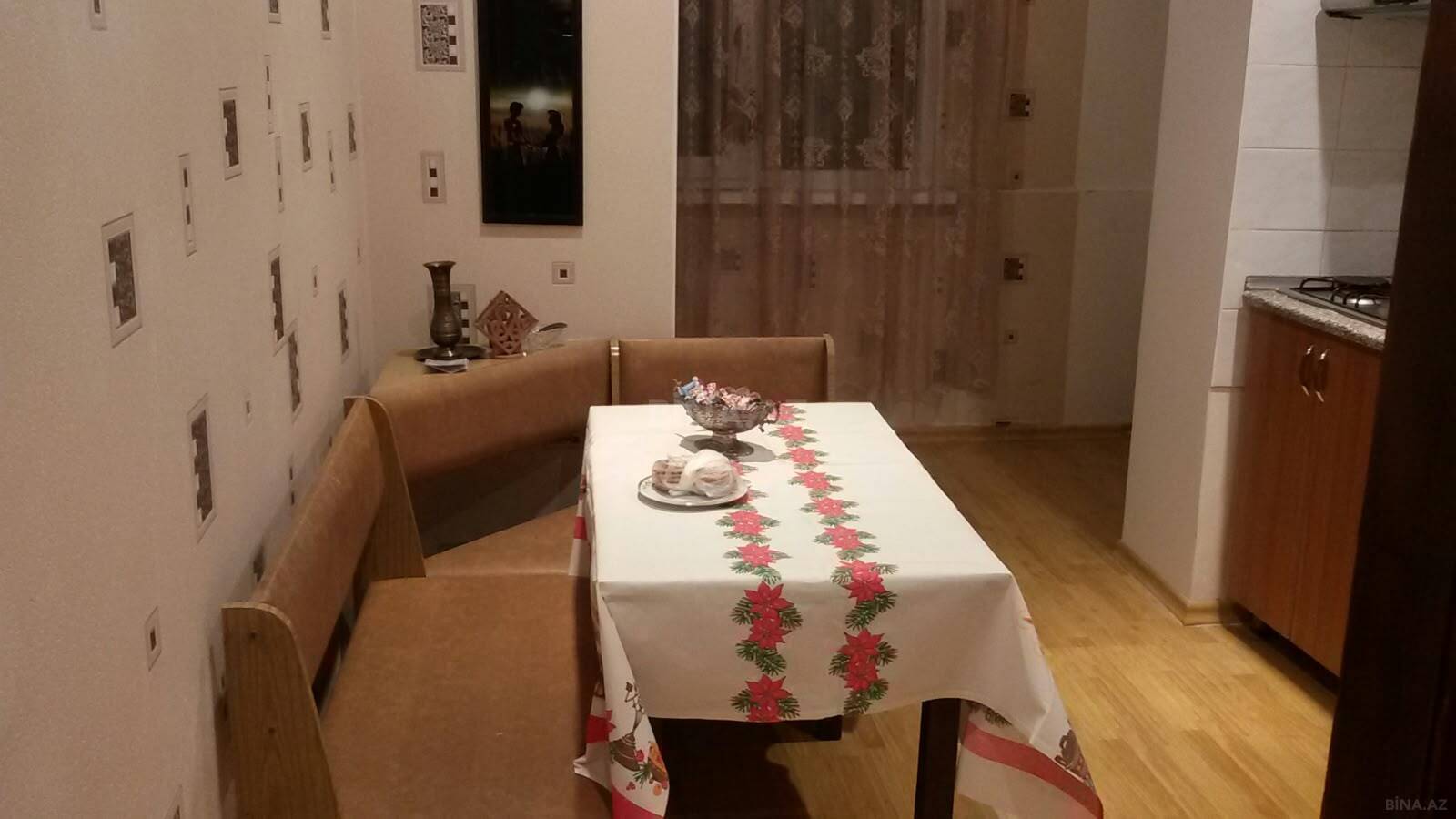 2 otaqlı Köhnə tikili, 28 May m., Bakı