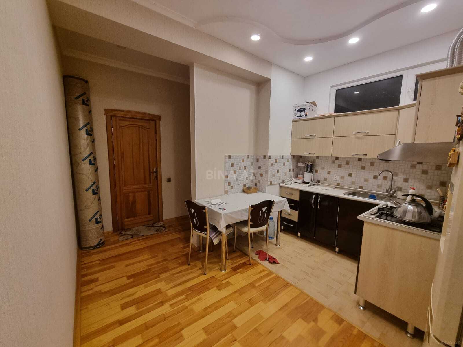2 otaqlı Yeni tikili, Memar Əcəmi m., Bakı