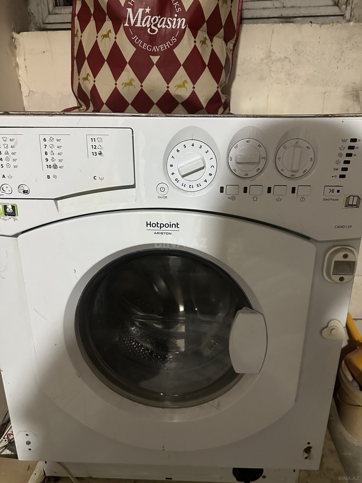 2 otaqlı Köhnə tikili, Nizami m., Bakı