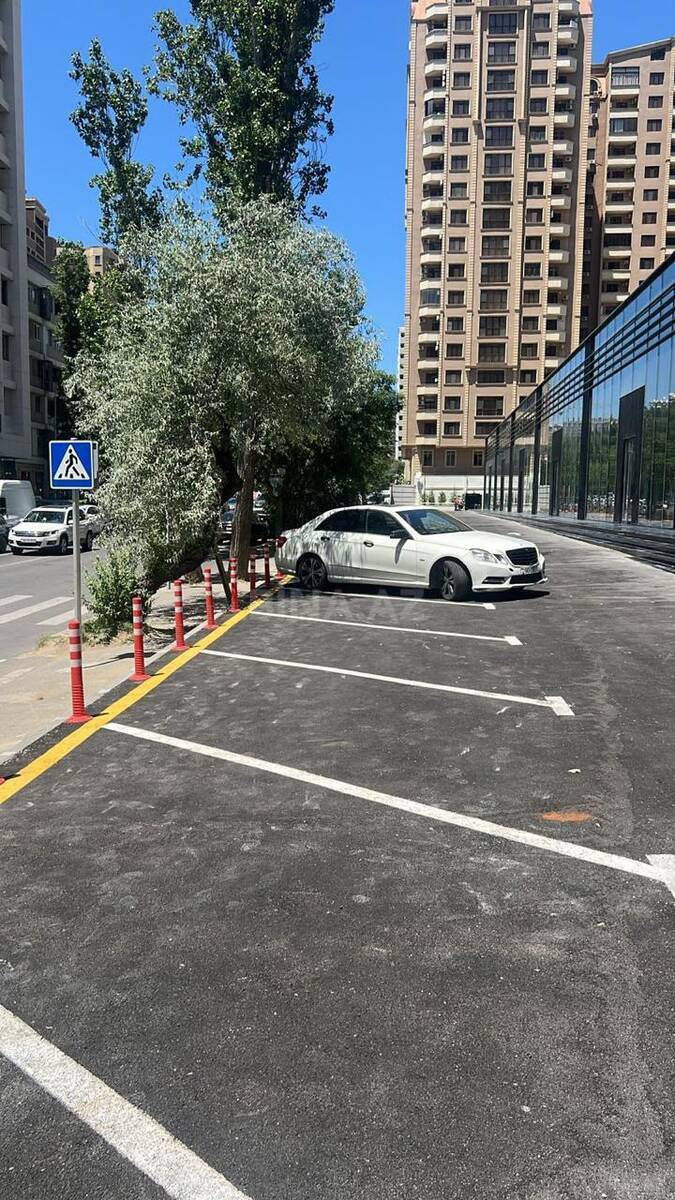 3 otaqlı Yeni tikili, 28 May m., Bakı