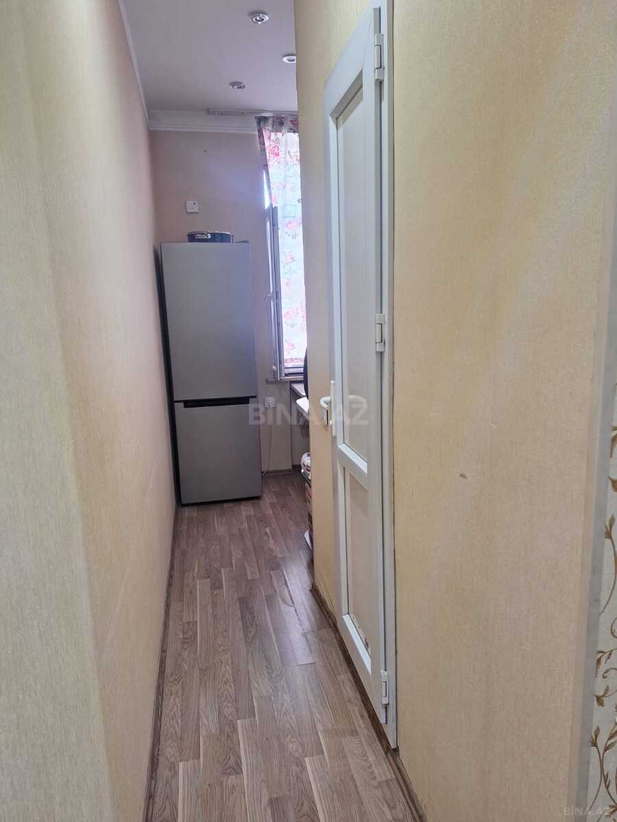 2 otaqlı Köhnə tikili, Nizami m., Bakı