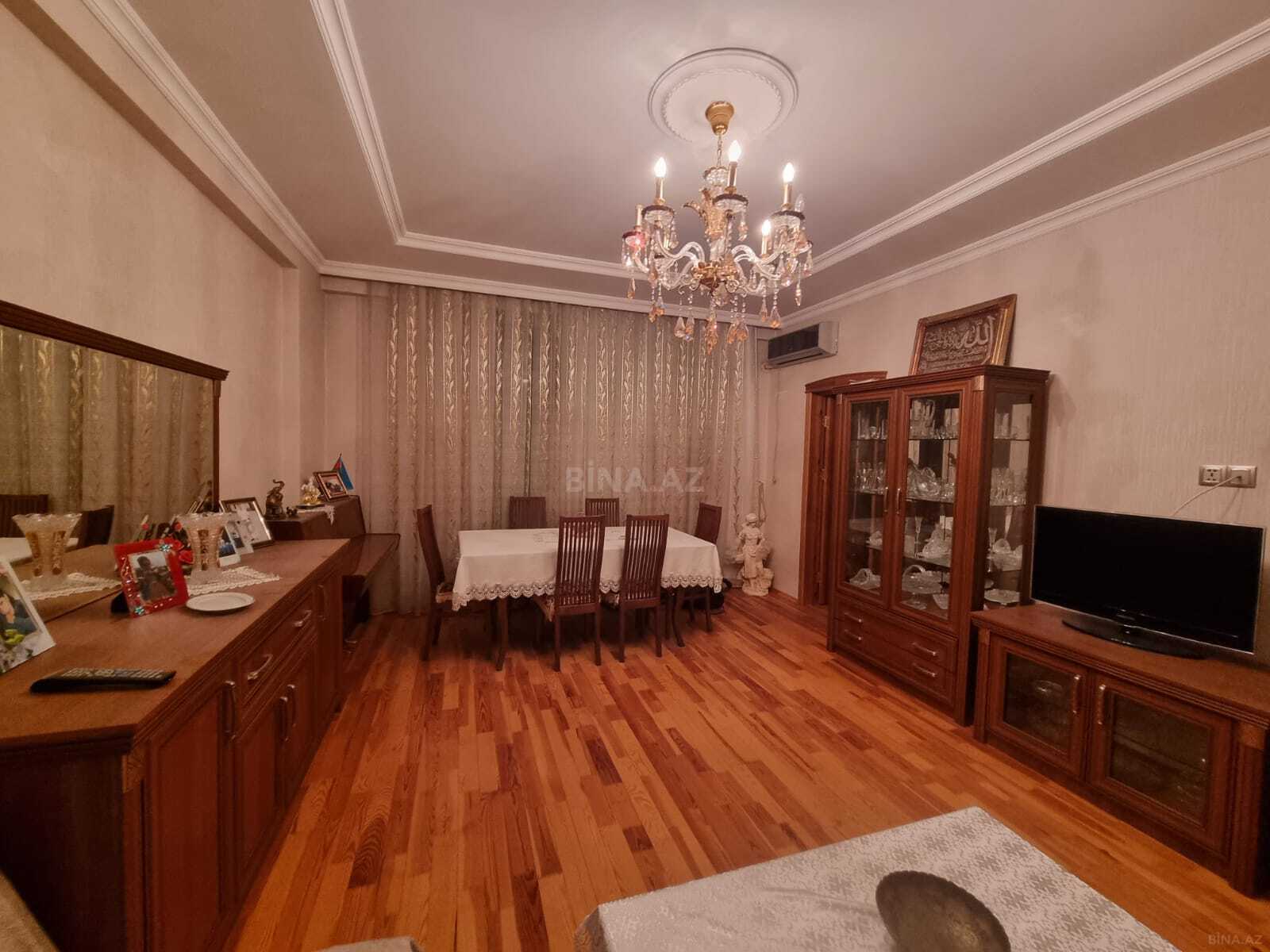 2 otaqlı Yeni tikili, Memar Əcəmi m., Bakı