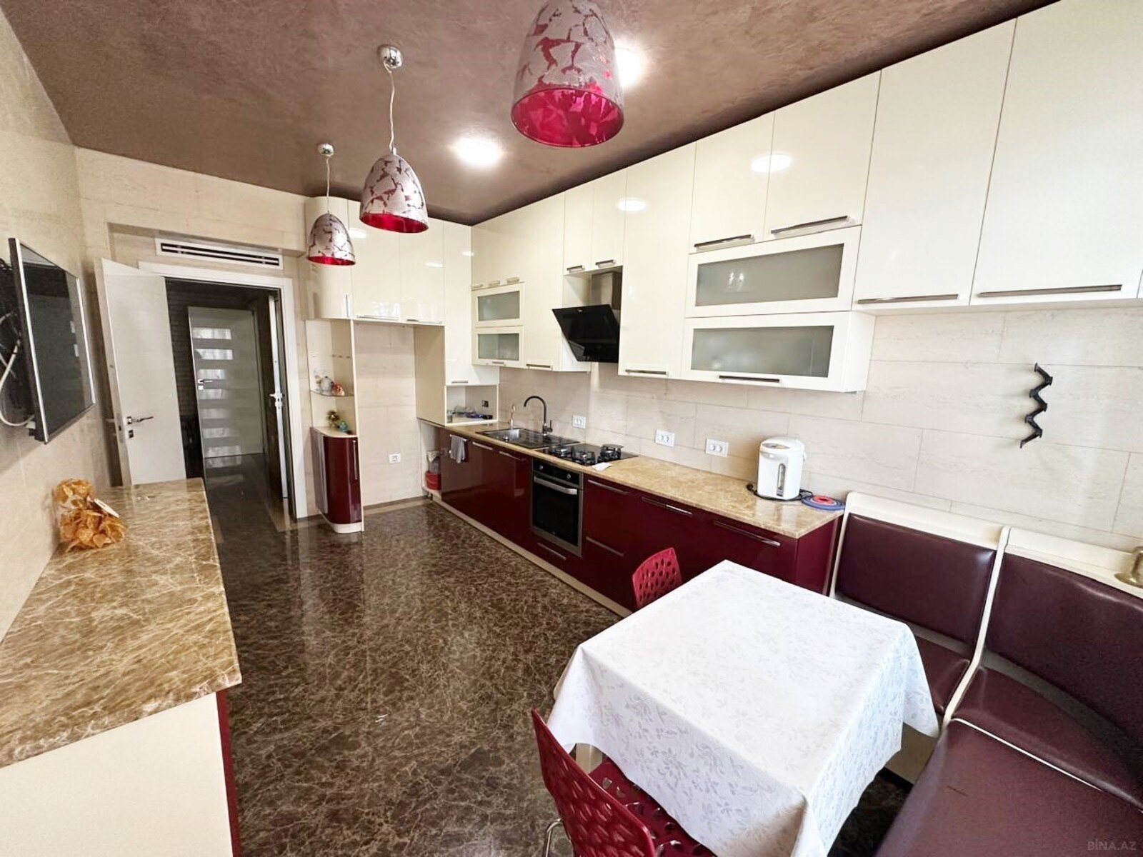 3 otaqlı Yeni tikili, Badamdar q., Bakı