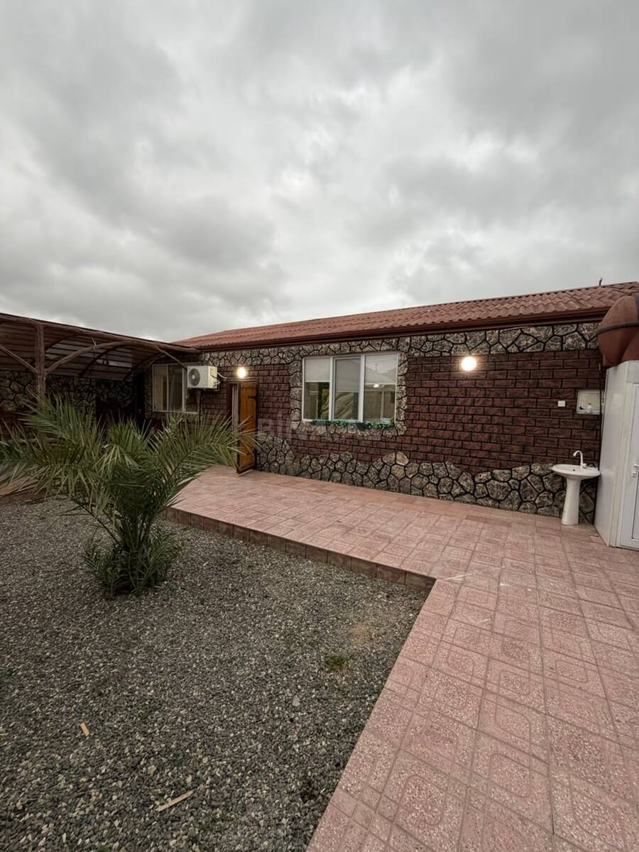 4 otaqlı Həyət evi/Bağ evi, Şüvəlan q., Bakı