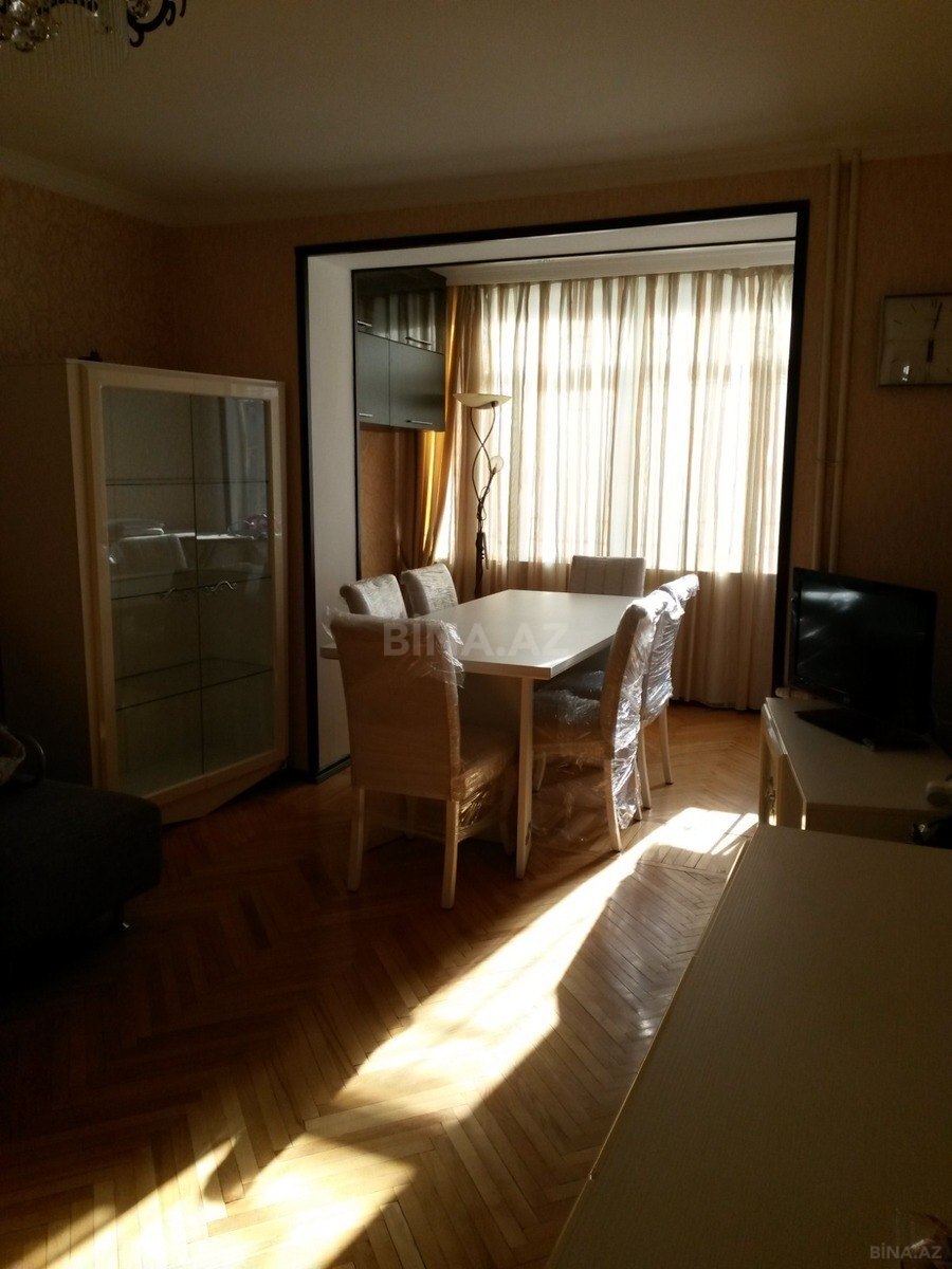 2 otaqlı Köhnə tikili, Nəsimi r., Bakı