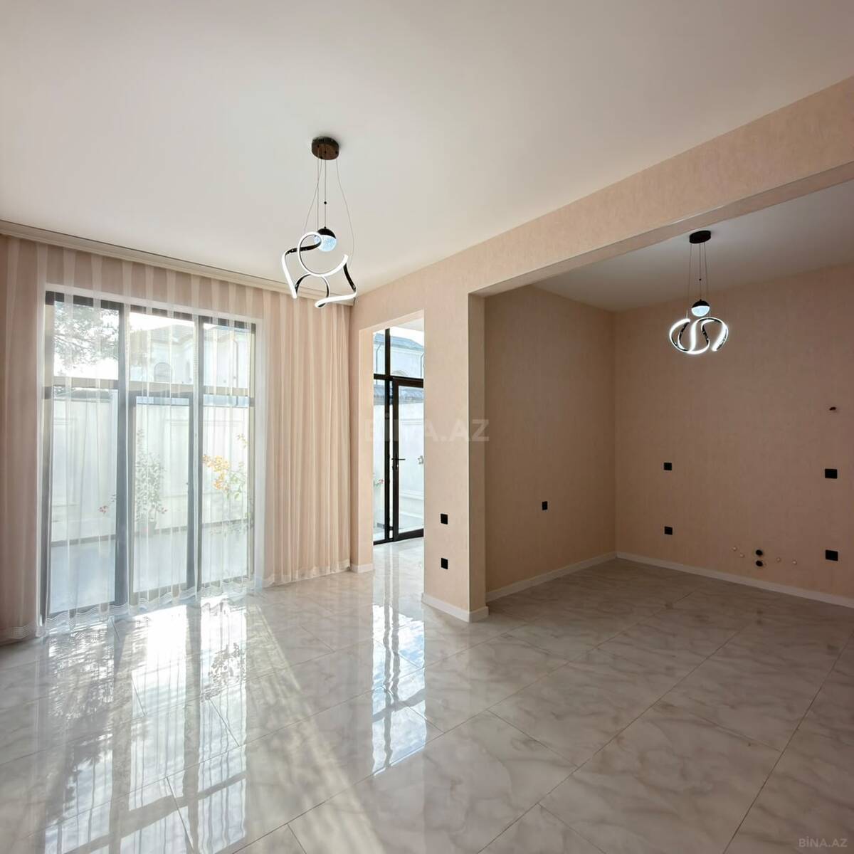 4 otaqlı Həyət evi/Bağ evi, Mərdəkan q., Bakı