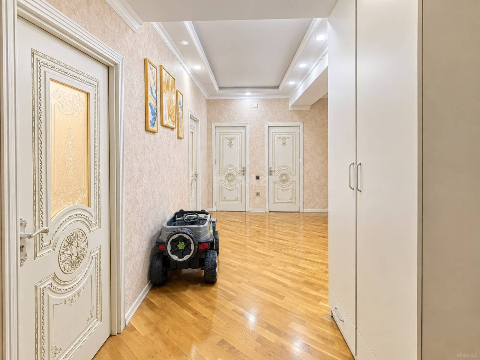3 otaqlı Yeni tikili, İnşaatçılar m., Bakı