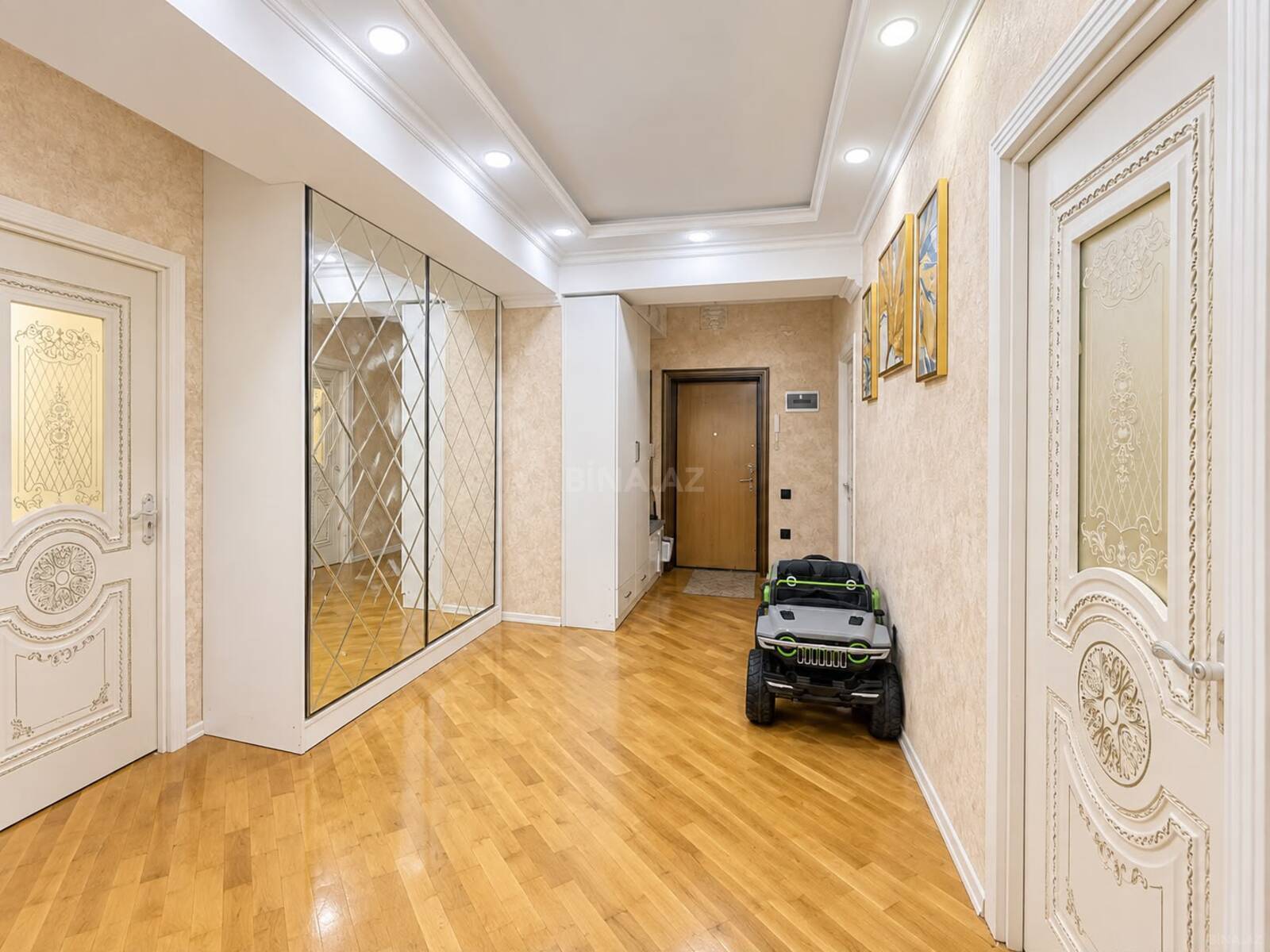 3 otaqlı Yeni tikili, İnşaatçılar m., Bakı